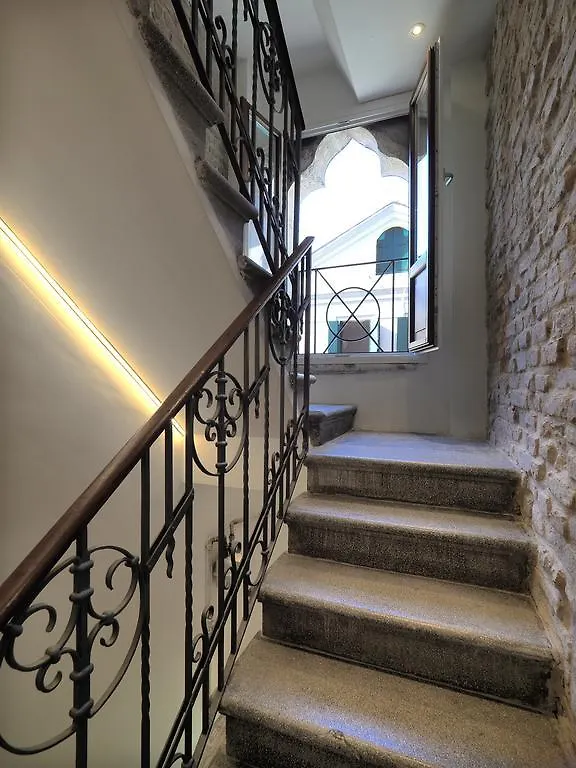 Majestic Rialto House By Wonderful Italy Apartment Venice